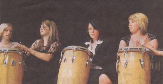 Das Percussion-Ensemble der neunten Hauptschulklassen