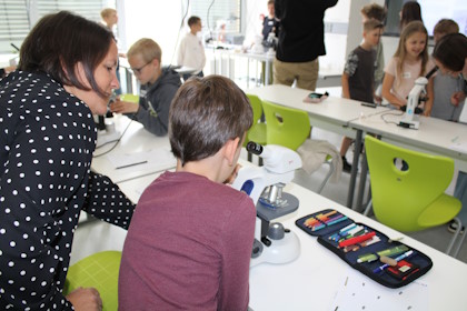 Wasserforscher zu Gast an der JTS